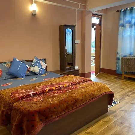 Daragaon Retreat Apartment Pelling Exterior photo
