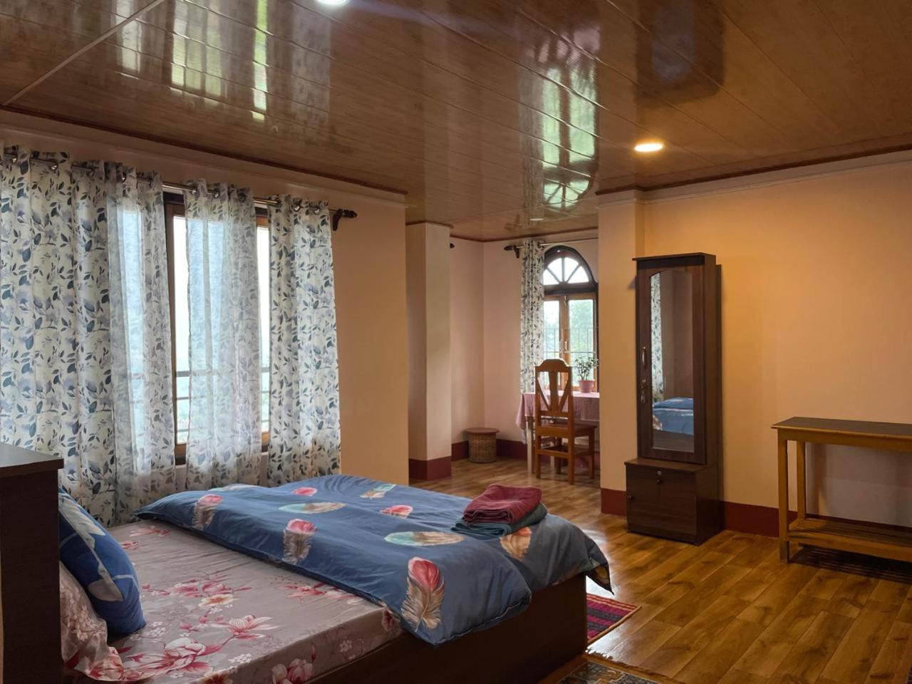Daragaon Retreat